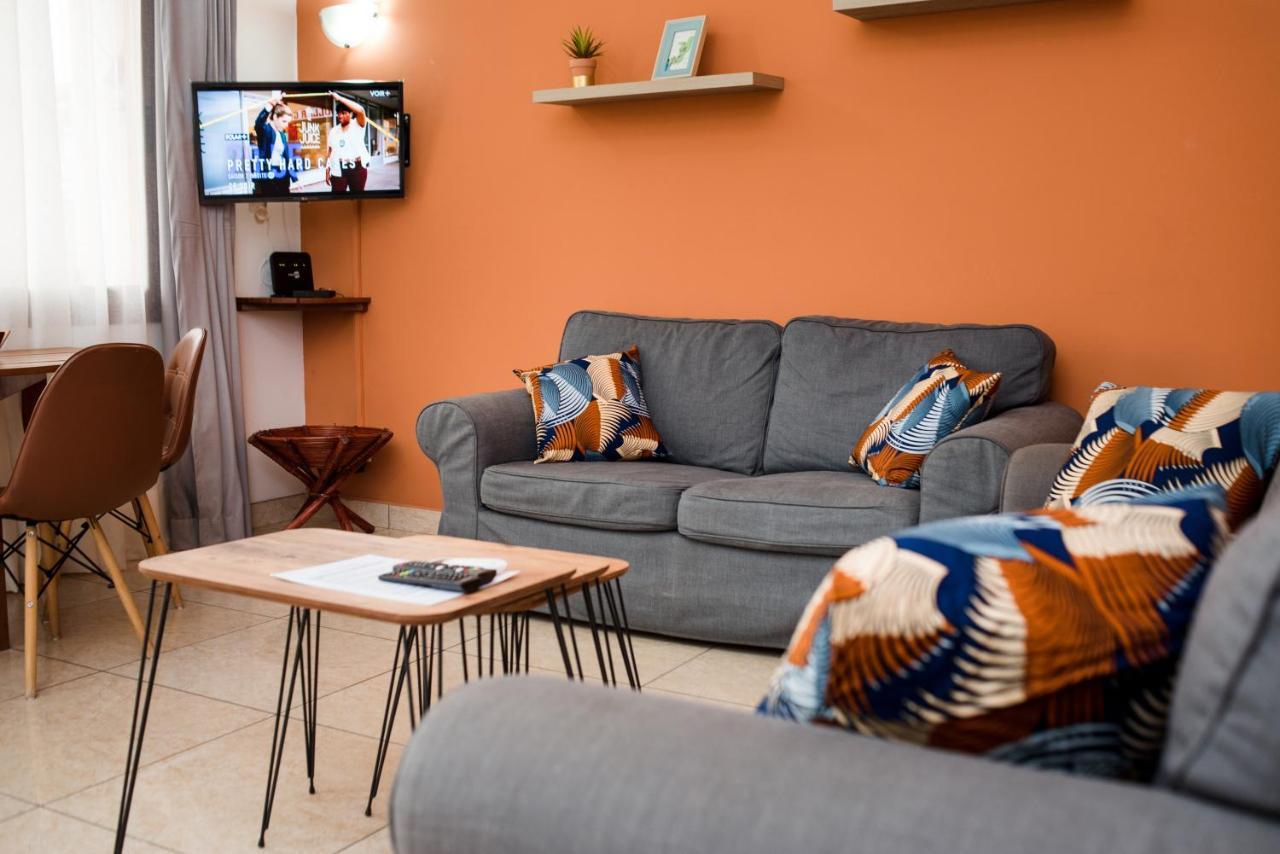 Appartement Charmant Et Lumineux Pointe Noire Ngoại thất bức ảnh